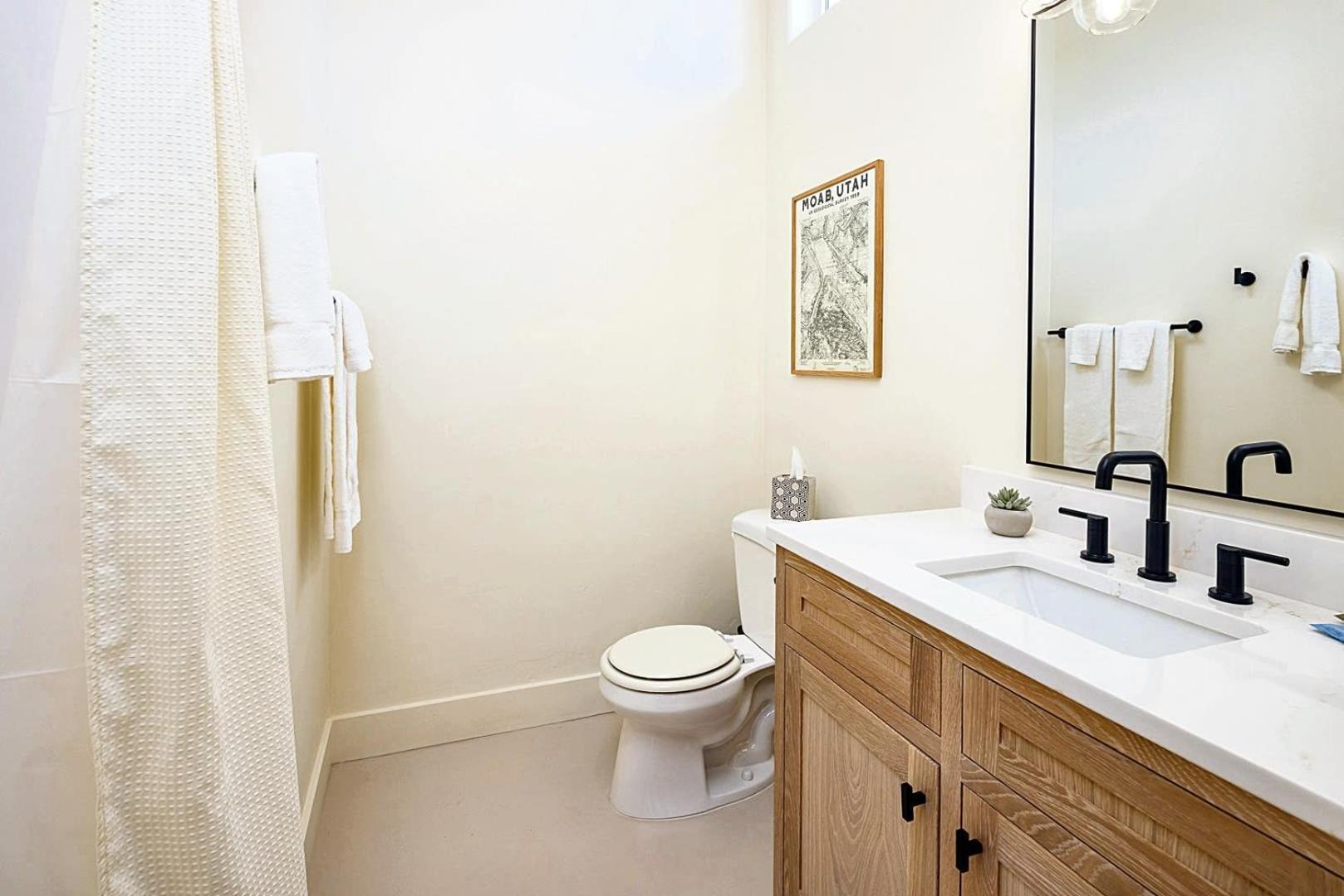 Downtown Kokopelli West 8 - Newly Remodeled Stylish Studio موآب المظهر الخارجي الصورة
